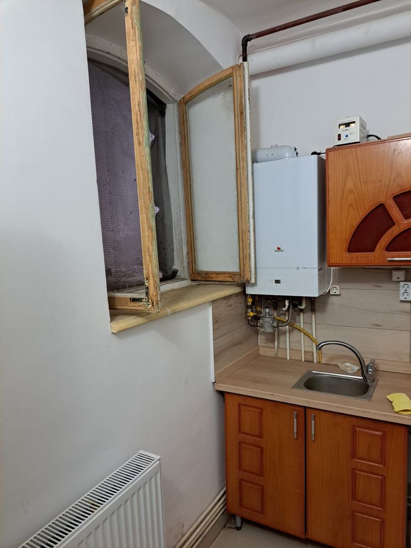 De Inchiriat Apartament  2 Camere  Cismigiu sector 1 - Poză 6
