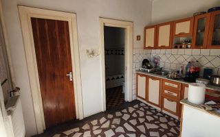Casa cu 5 camere, 768 mp teren, Cetate - Poză 7
