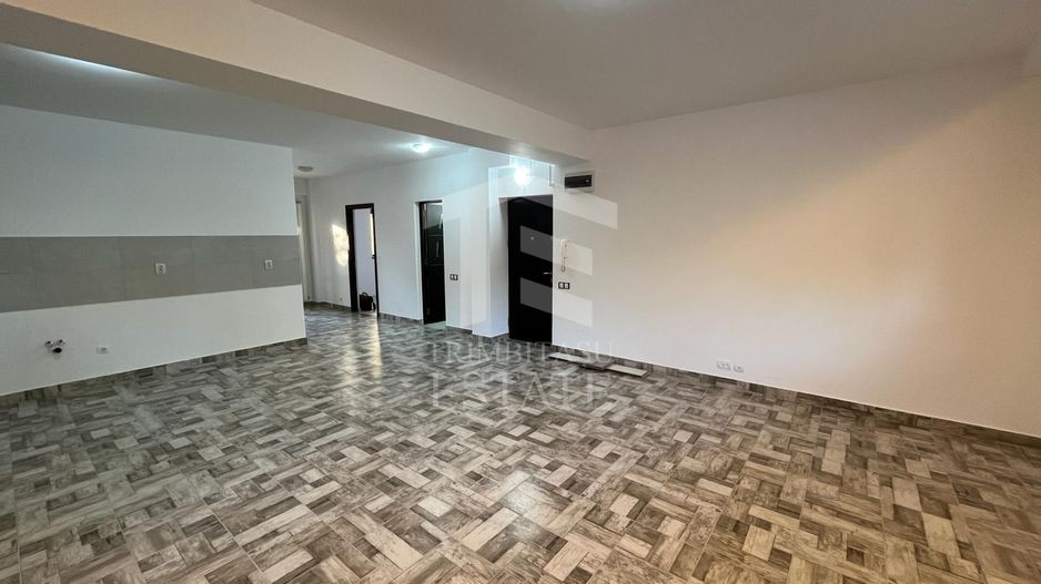 Comision 0 Apartament 3 cam Bucuresti Noi ,deosebit; suprafata mare - Poză 3