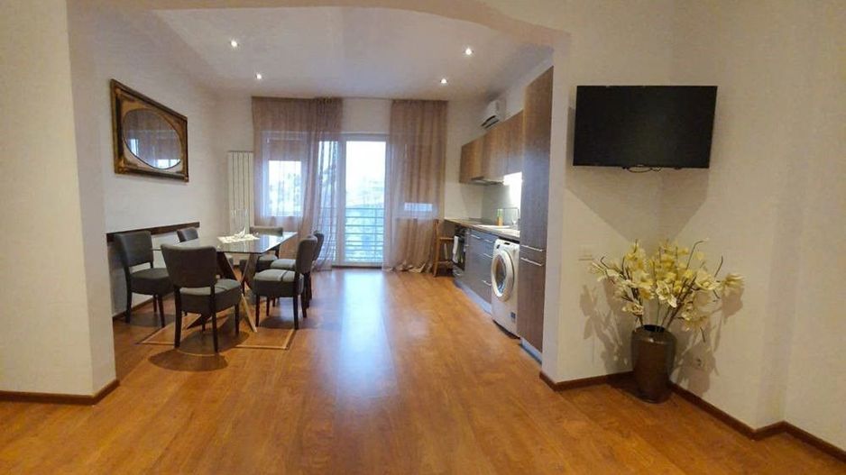 Apartament 3 camere Caderea Bastiliei - Poză 2
