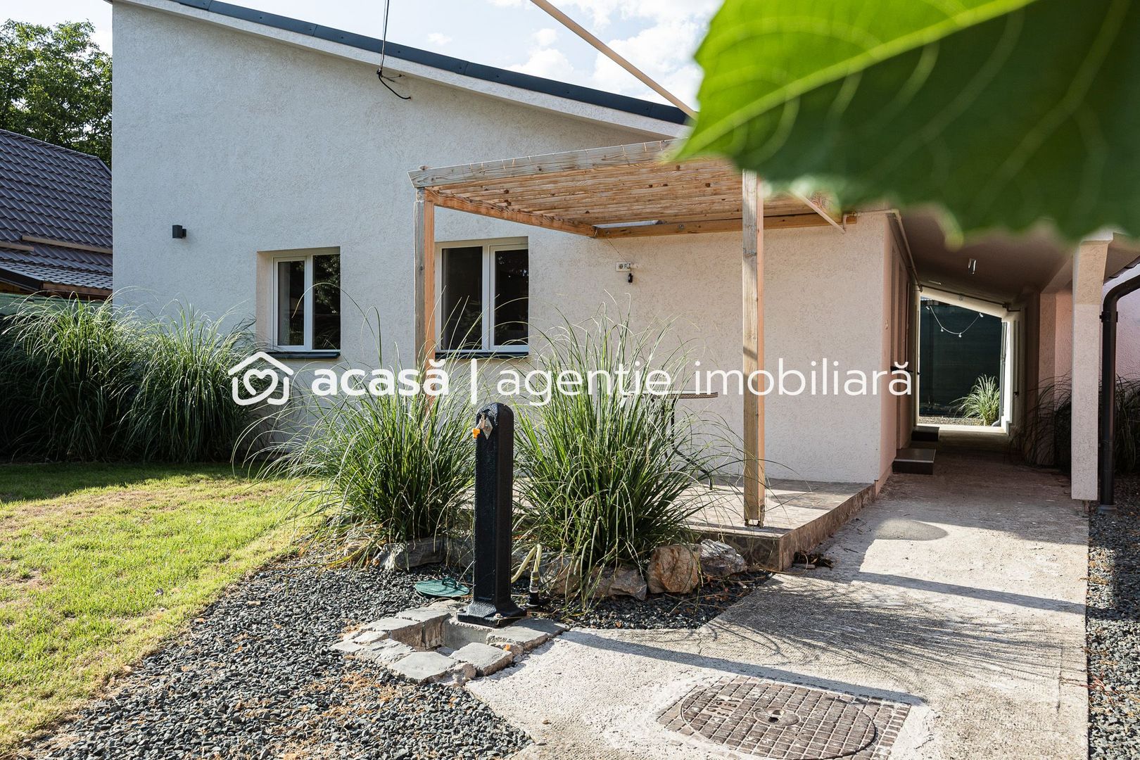 Casă la preț de apartament! Posibilități multiple - 0% comision - Poză 2