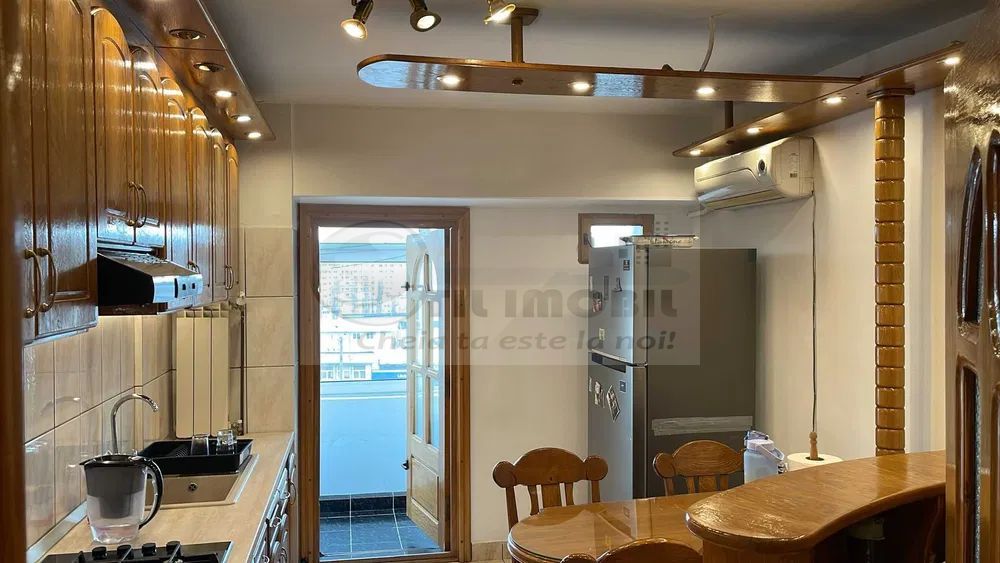 Apartament,3 camere,Centru-Păcurari, Iași,renovat 165.000 EURO - Poză 7