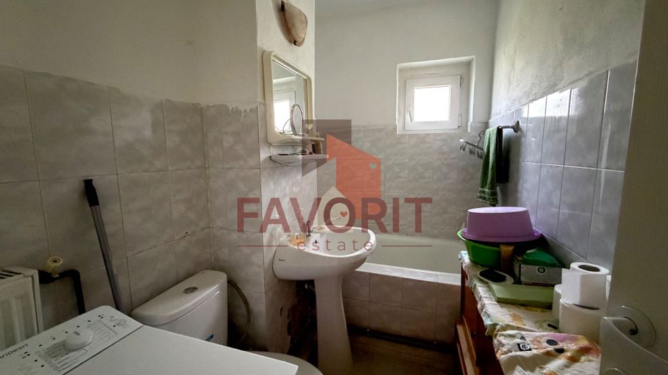 Decomandat. Cu centrala proprie. Etaj intermediar - Poză 7