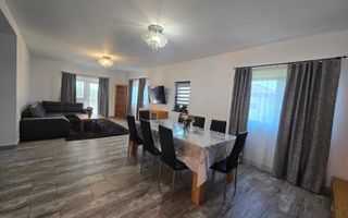 Casă individuală de vânzare în Valea Adâncă, zona 5 Drumuri – 560 mp teren, 176,63 mp construit - Poză 1