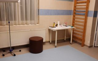 Proprietate versatilă, ideală pentru activități sociale, medicale sau - Poză 12