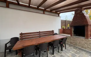 Casa la cheie 5 camere 350 mp curte libera 4 bai P+1+M Arhitectilor - Poză 19