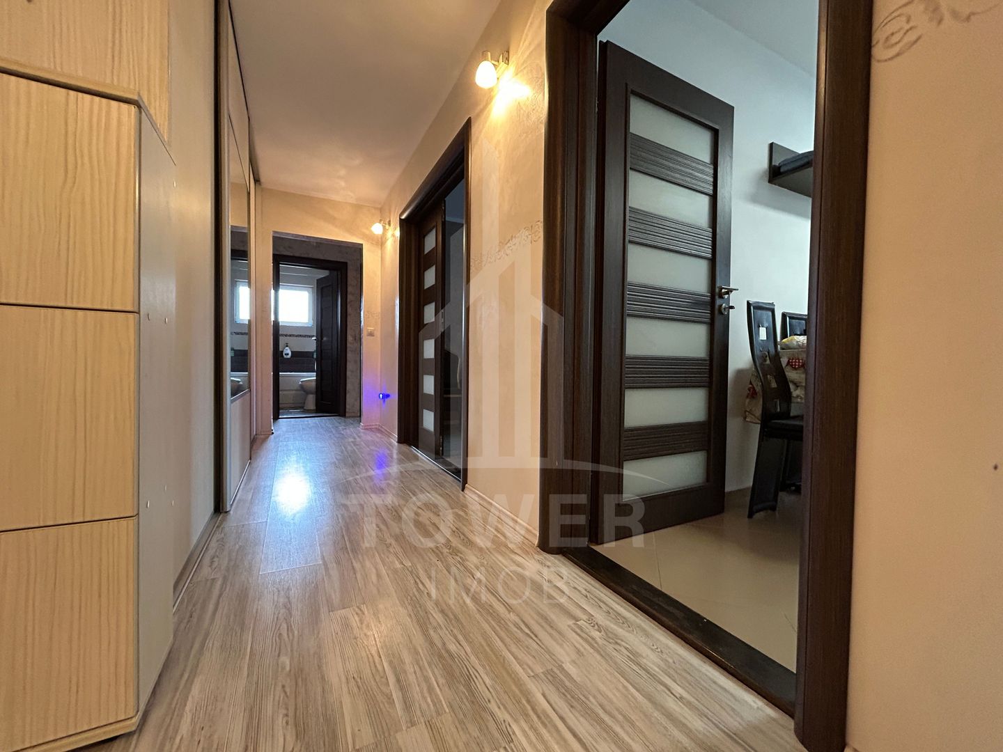 Apartament 2 camere total decomandat de închiriat - Poză 4