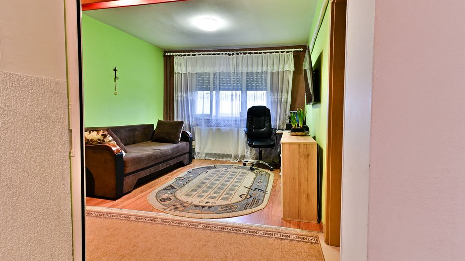 Apartament 3 camere de vanzare in Calea Sagului 0% COMISION cumparator - Poză 4