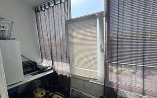 Apartament cu 2 camere / 50mp/ zona Podu Ros - Poză 6