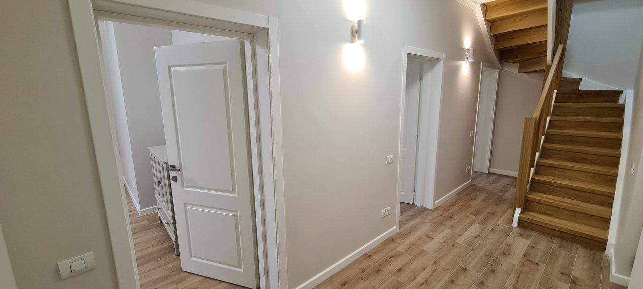 Bulevardul Dacia - Piata Romana | 4 Camere | 2 Bai | Parcare - Poză 5