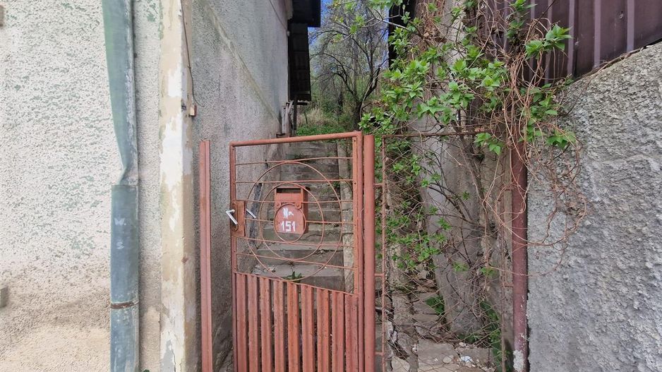 Casa traditional saseasca, in pitoareasca asezare Arini, Brasov - Poză 5