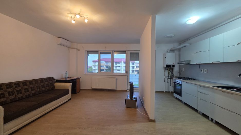 Apartament 3 camere – 100 mp – de închiriat în Cartierul Henri Coandă, - Poză 3