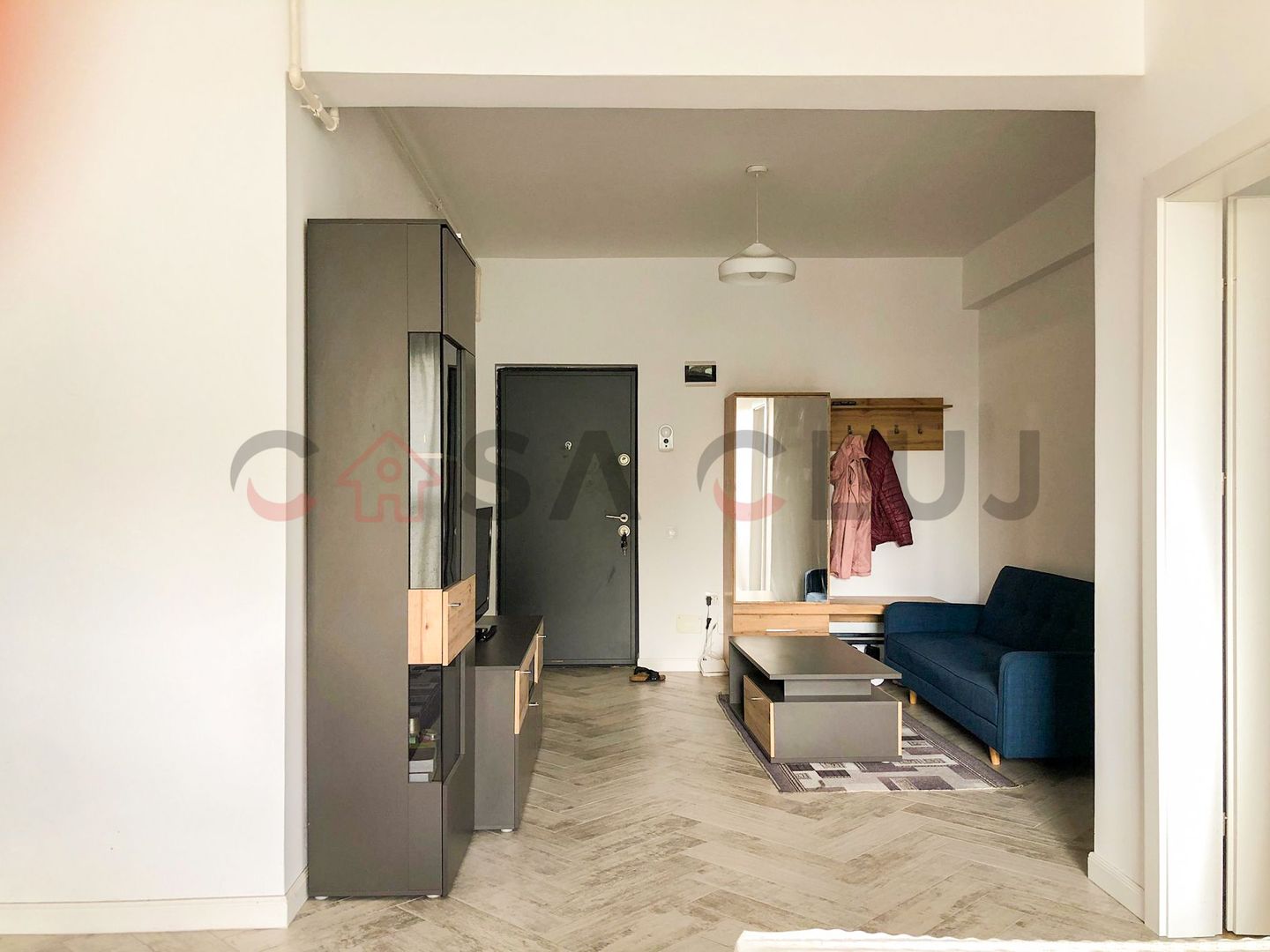 Zona Semicentrala - Modern, Etaj Intermediar, spatios - Poză 1