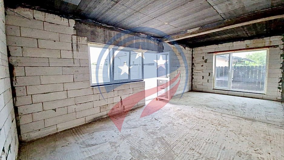 Vilă cu 5 camere de vânzare în zona Damila - Poză 1