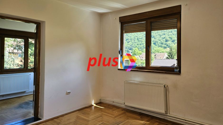 Casa deosebita cu 6 camere Central Brașov - 210 mp - Poză 17