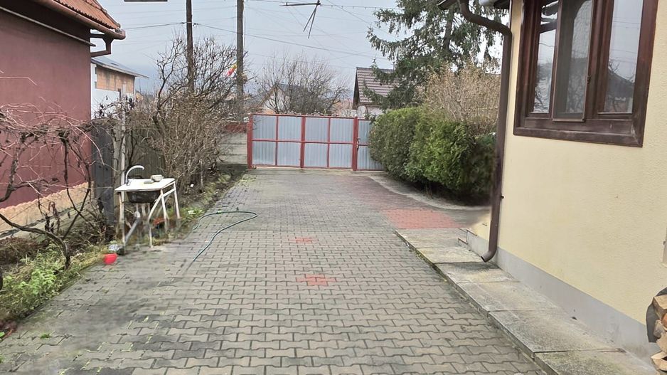 DE VANZARE CASA 5CAMERE ZONA CENTRALA TALMACIU - Poză 35