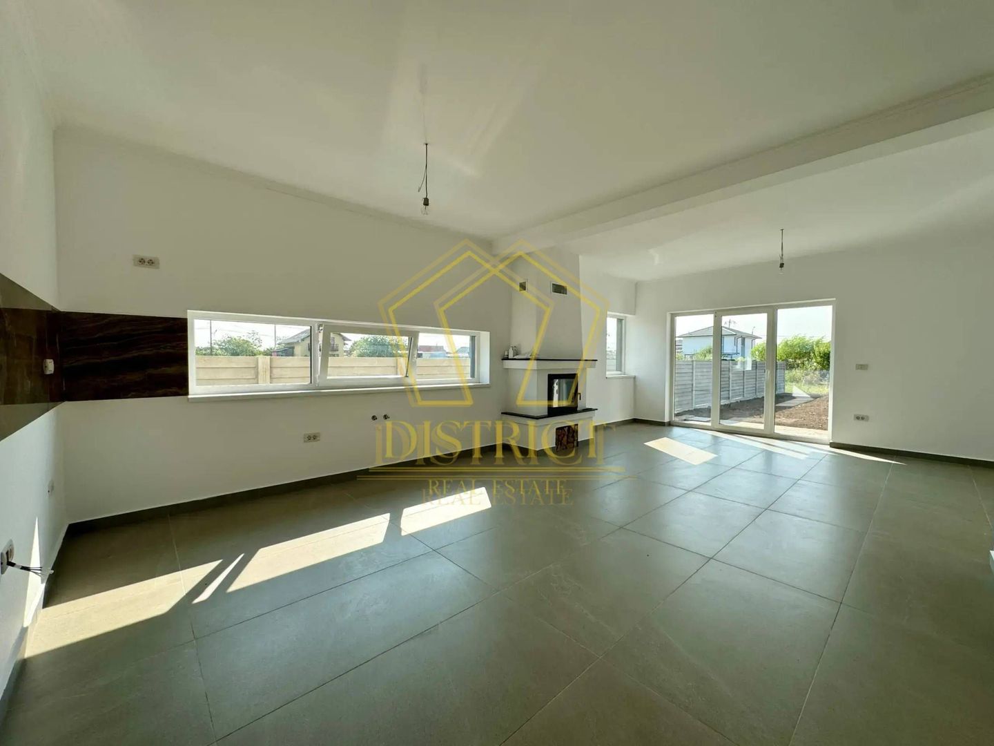 Duplex cu 5 camere, perete dublu | Becicherecul Mic | COMISION 0% - Poză 2