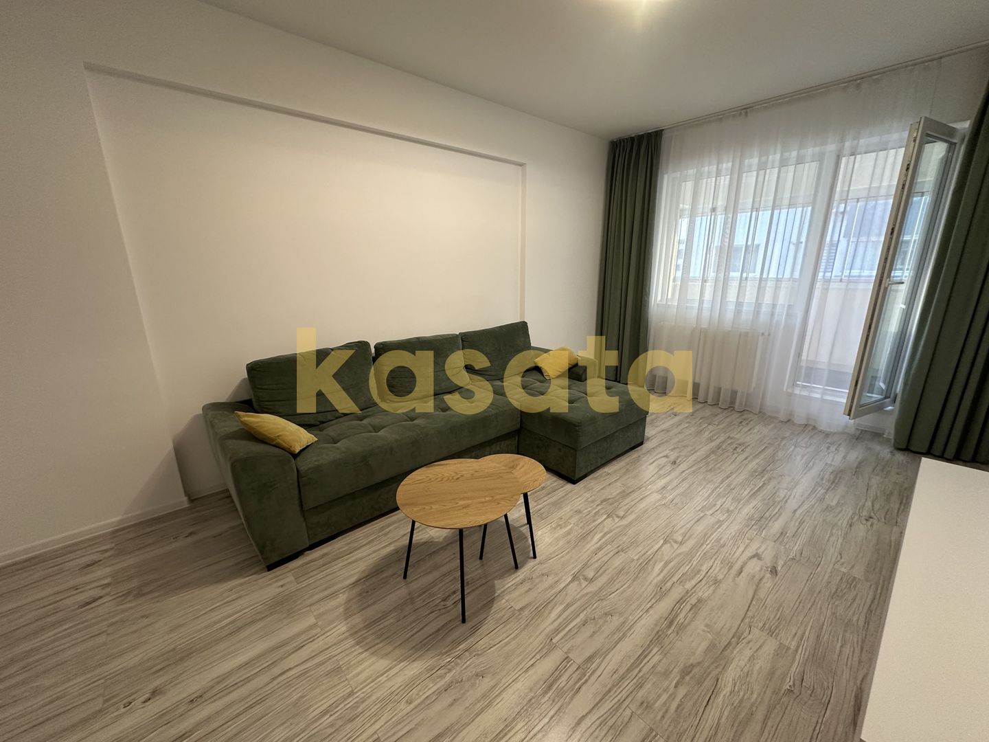 2 Camere 🏡 | Loc de parcare disponibil | Decomandat | Etaj 5/10 🏢 - Poză 2