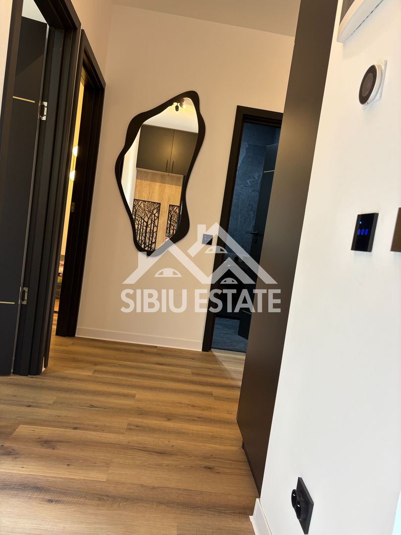0% Comision | Apartament Premium în Centrul Istoric Sibiu - Poză 3