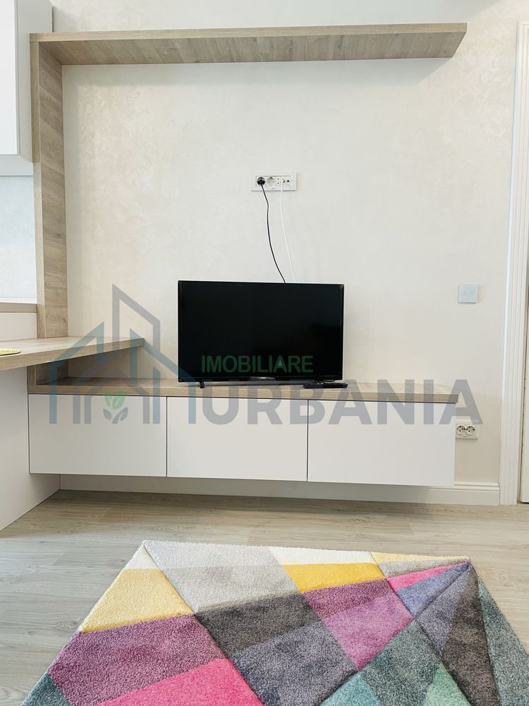 Apartament 2 camere, Royal Town Copou, etaj 8/10, mobilat si utilat complet - Poză 2