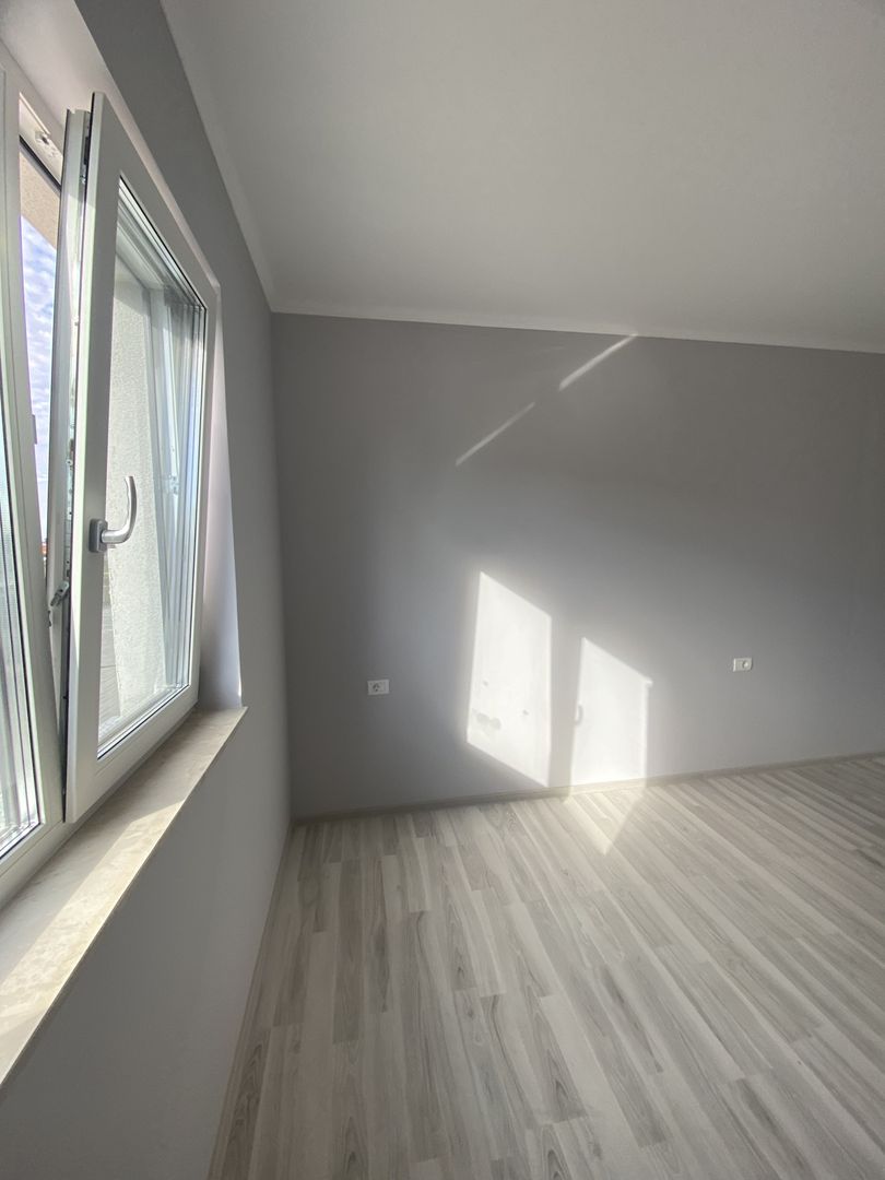 Apartament de vanzare 2 camere in Giroc - Poză 19