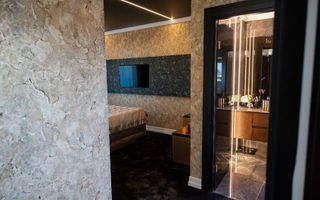 Penthouse spectaculos cu jacuzzi și panoramă unică - Poză 12