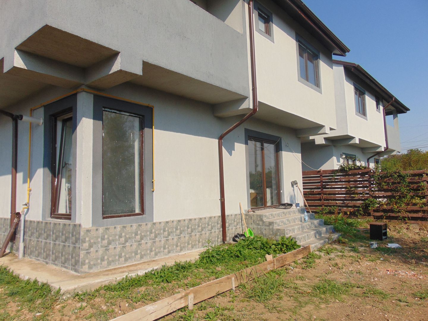 Spatii generoase cazare muncitori sau seniori- zona cu acces rapid - Poză 2