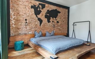 Apartament in centru istoric . - Poză 1