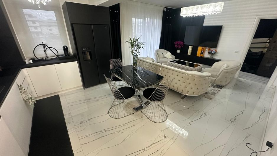 AP. 3 CAMERE MIRAL RESIDENCE, LOC PARCARE, BLOC NOU, MOBILAT MODERN - Poză 2