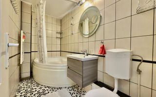 Închiriere apartament 3 camere – Calea Dorobanților-Parcare exterioară - Poză 11