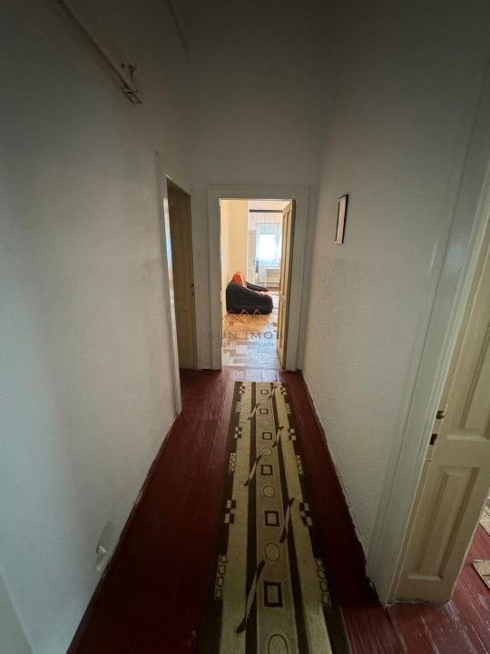 Apartament 3 camere in casa, central, terasa, garaj, gradina, Campina - Poză 12