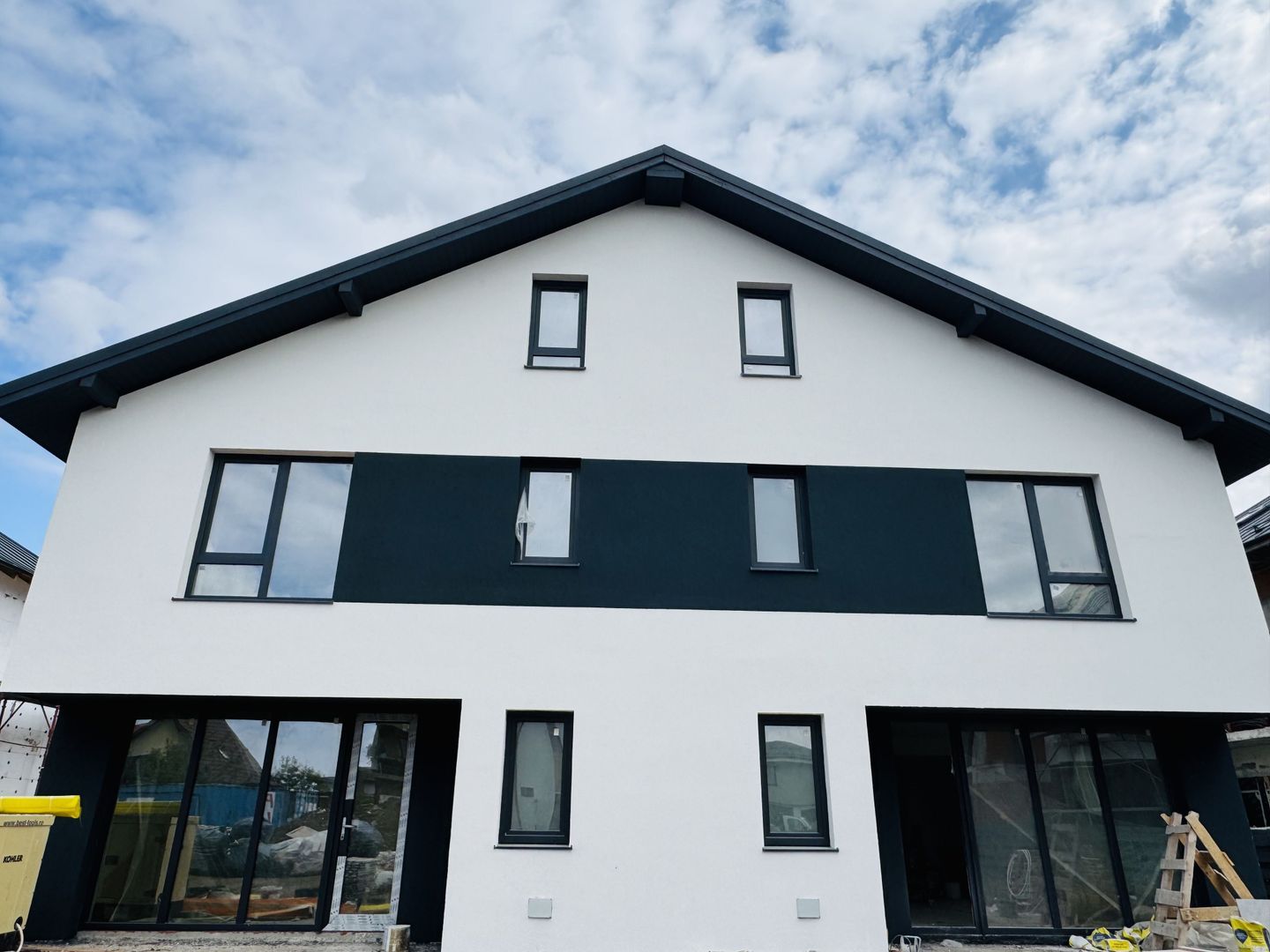 Vile Otopeni 23 august 5 camere, TOATE utilitatile - Poză 3