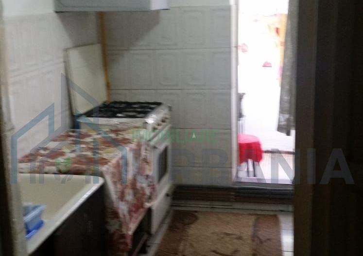 Apartament 2 camere decomandat de inchiriat in Pacurari - Poză 5