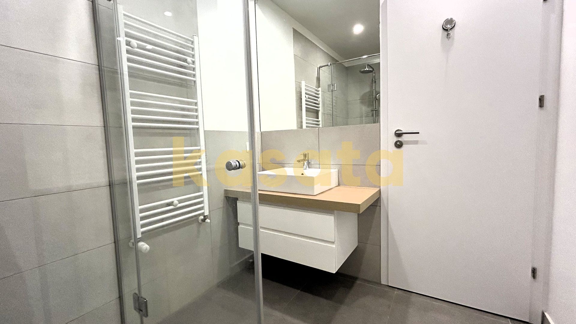 3 camere I 81 utili I gradina proprie 155mp I Gramont I Parcul Carol - Poză 9