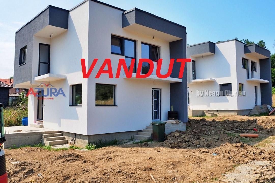 Case Noi Smeura Pitesti - Poză 1