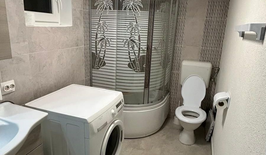 GARSONIERA - RAHOVA, PET-FRIENDLY, MOBILAT/UTILAT MODERN, CURTE - Poză 12