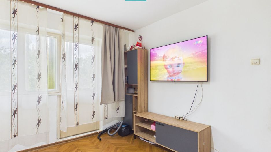 Apartament 3 camere Etaj 3 Zona Aurel Vlaicu - Poză 3