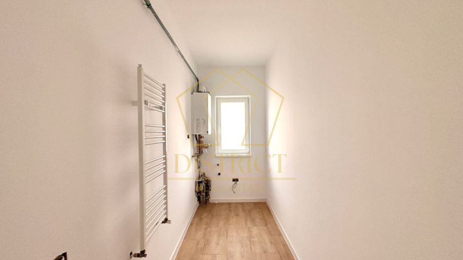 Duplex cu 4 camere, despărțit prin camera tehnica | Mosnita Veche - Poză 16