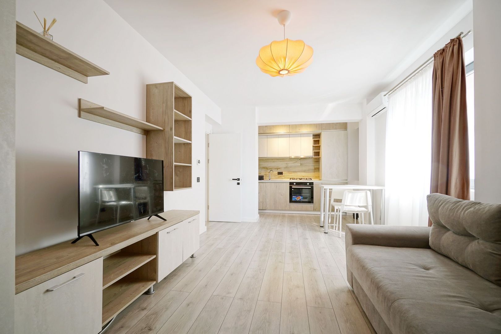 Ap. 2 camere mobilat , utilat Sos. Gh. Ionescu Sisesti - Poză 2