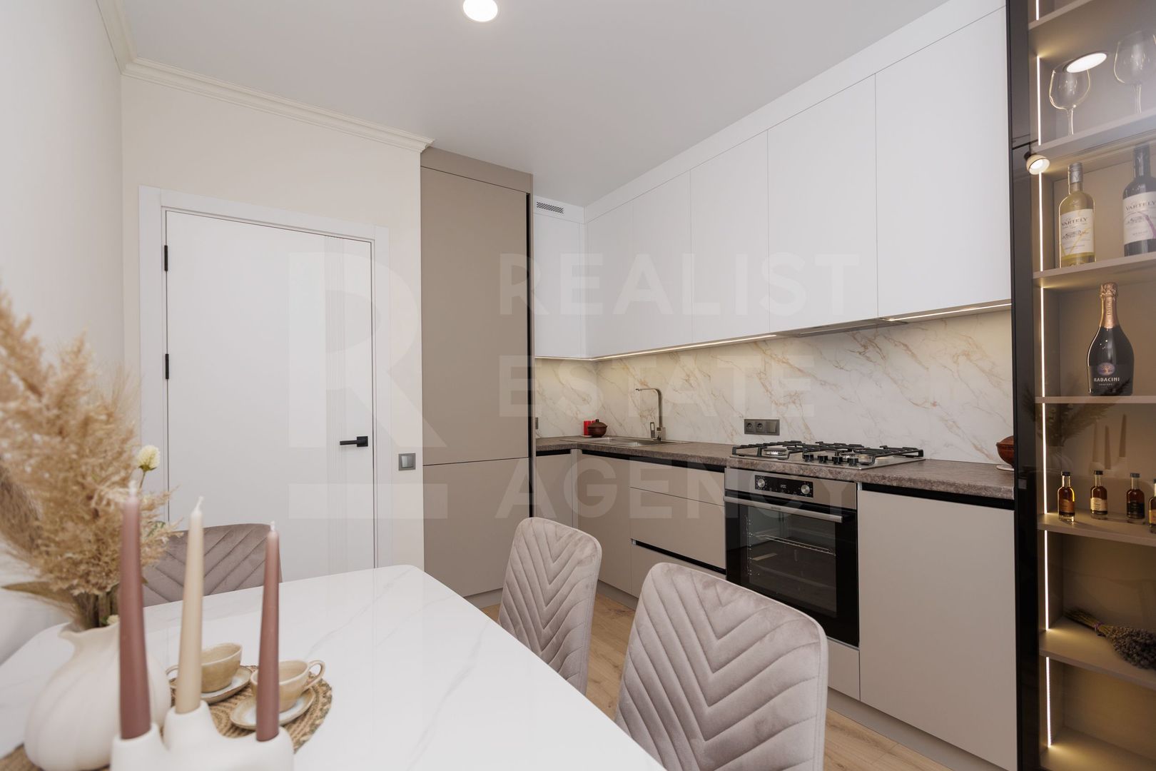 Vânzare, apartament, 1 cameră, str. Regina Elizabeta, Durlești - Poză 1