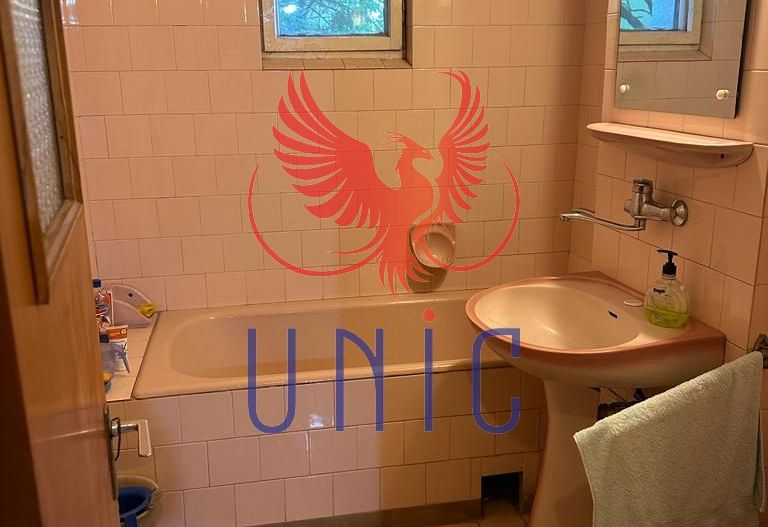 Apartament ultracentral decomandat, 4 camere - Poză 8