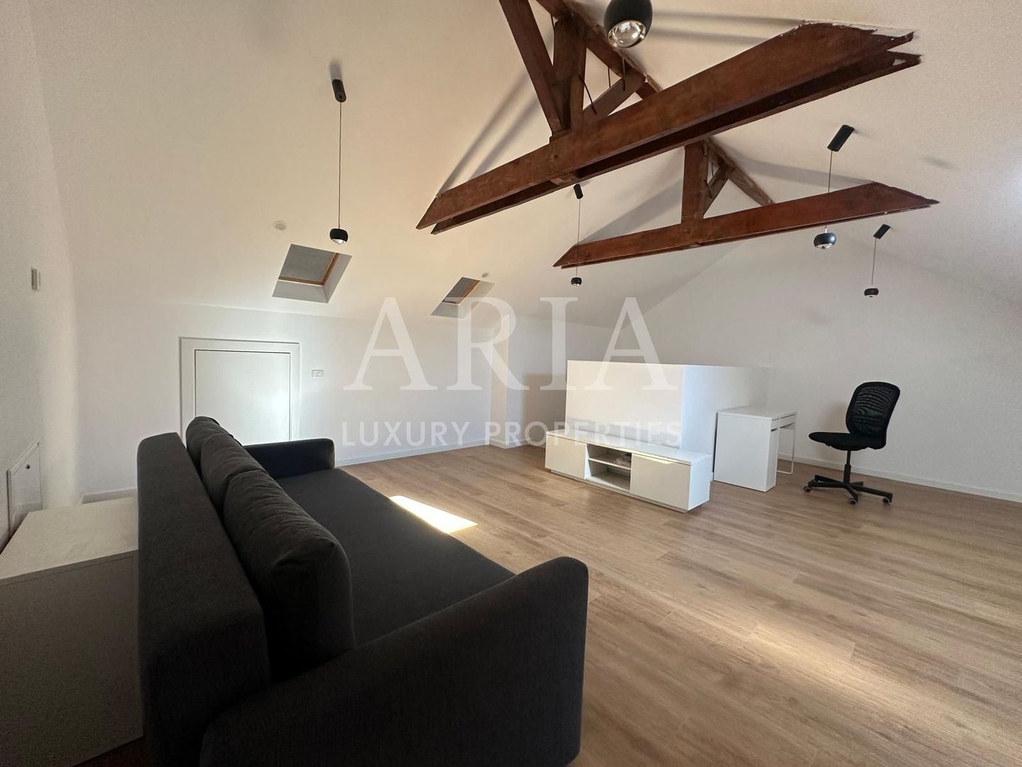 AMERICAN VILLAGE - MODERN VILLA - 5 ROOMS - FULLY FURNISHED - GATED COMMUNITY - Poză 17