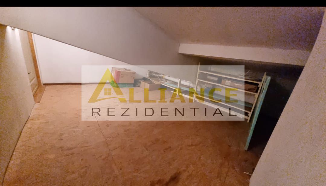 Apartament Mansardat cu 2 Camere în Postalionului - Poză 4