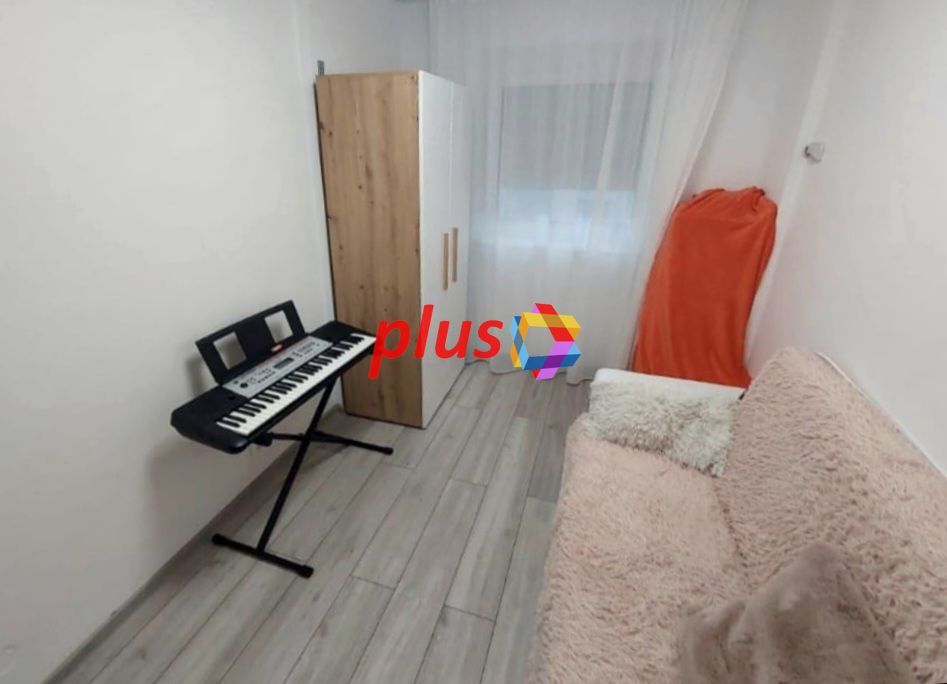 Apartament cu trei camere, zona Astra 58 mp - Poză 8