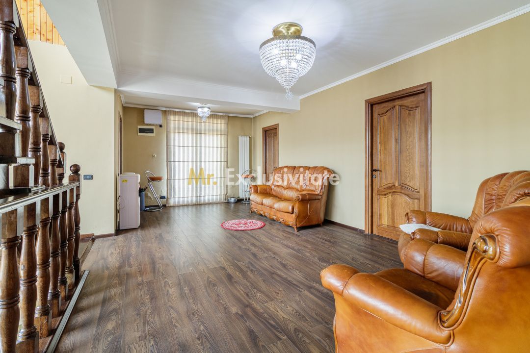 Vila impresionata 550mp util, 300mp teren - Poză 15