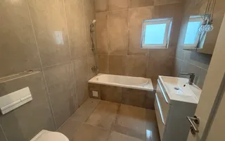 Finisat la cheie. Acces asfaltat. Disponibil imediat - Poză 11