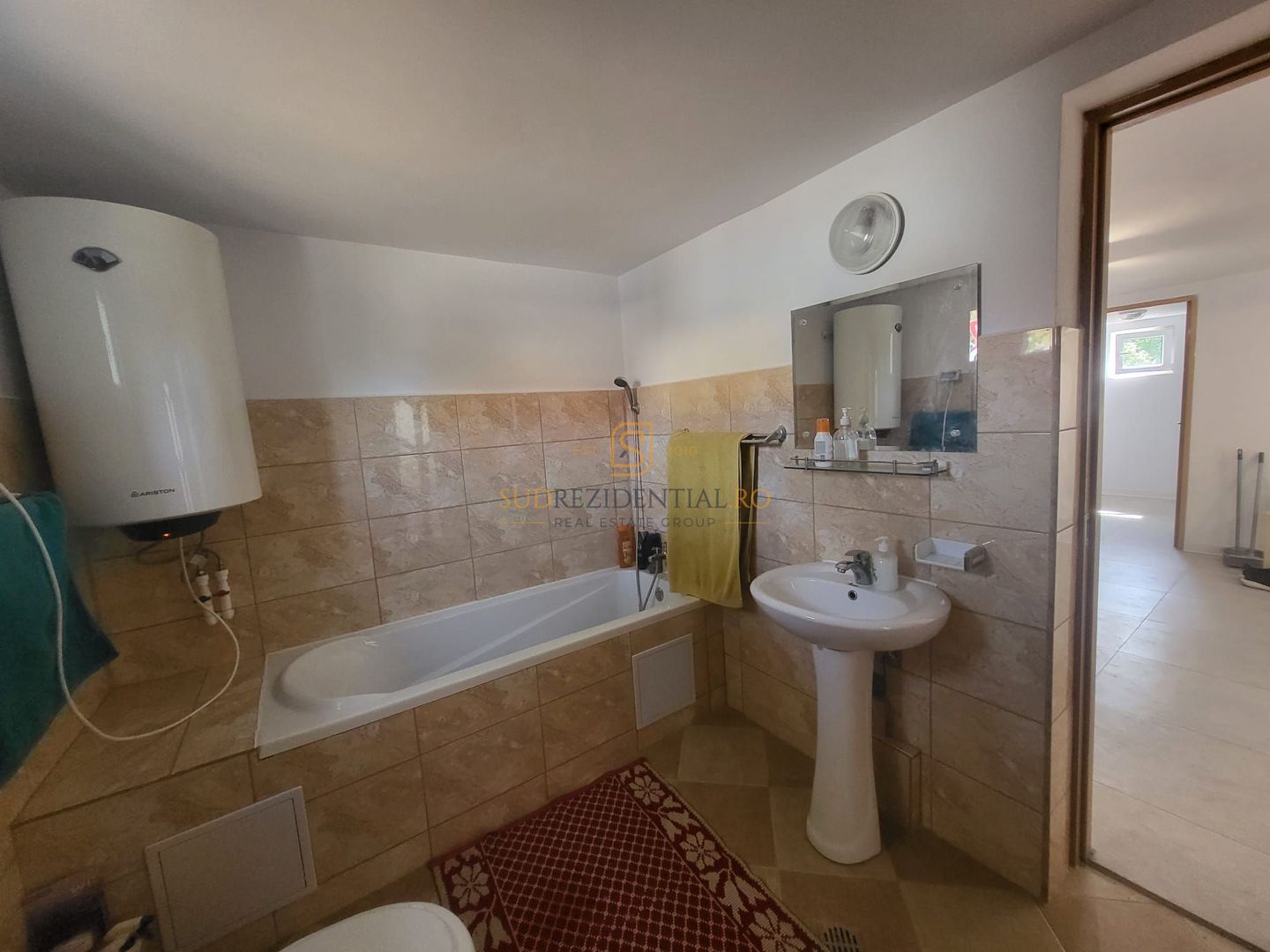 Inchiriere proprietate multifunctionala cu teren, Sector 4 - Poză 10