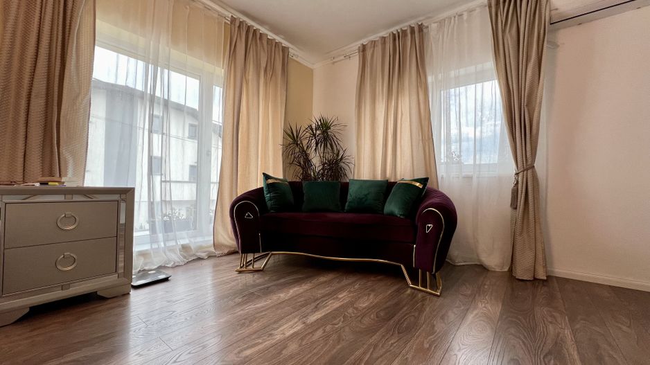 Vila lux cu curte - Mogosoaia (COMISION ZERO) - Poză 5