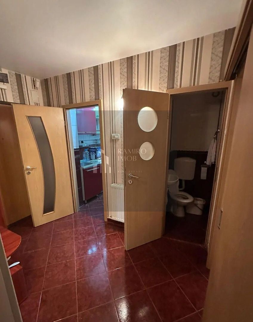 Apartament 4 camere decomandat | Titan | 80 mp | Centrală proprie/ - Poză 2