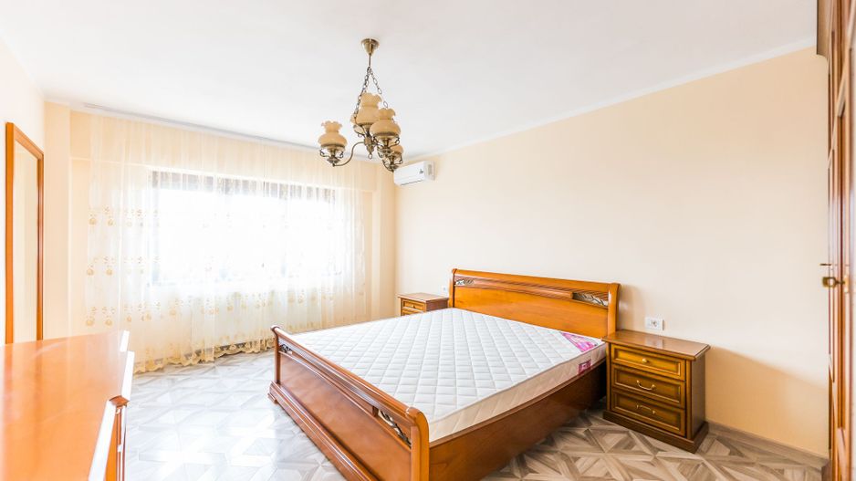 Apartament panoramic cu 3 camere- Intim, Arad - Poză 5